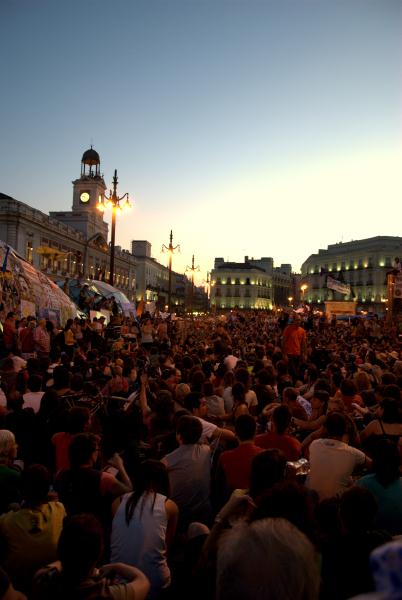 LA MARCHA DE LOS INDIGNADOS