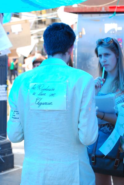 La revolución se lleva con elegancia