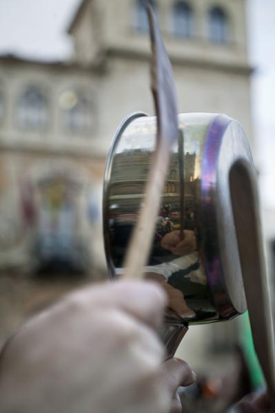 El resonar de las cacerolas (15M León)